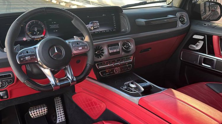 Поездка Mercedes-AMG G63 в Дубае