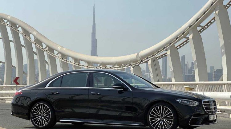 Vermietung einer Mercedes-Benz S-Klasse in Dubai