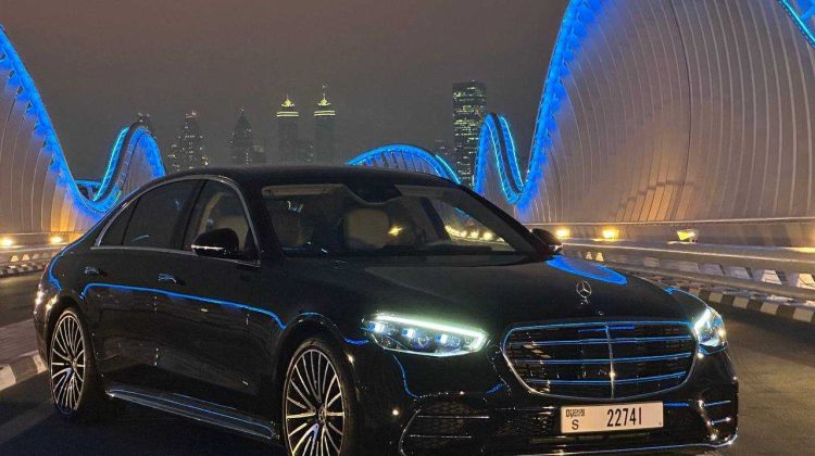 MIETEN SIE EINE MERCEDES-BENZ S-KLASSE in Dubai