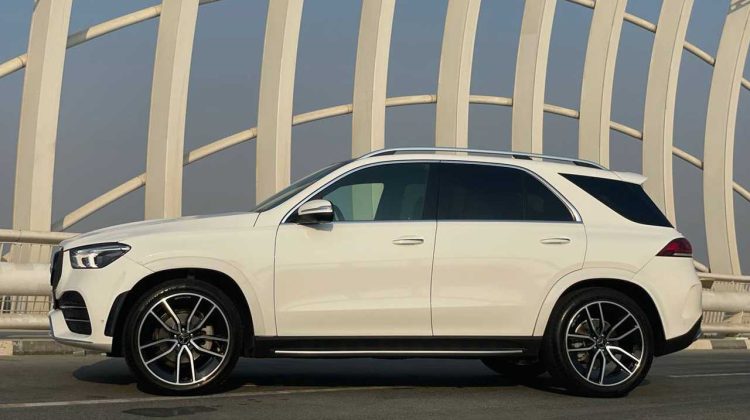 Mercedes-Benz GLE 350 a noleggio Dubai