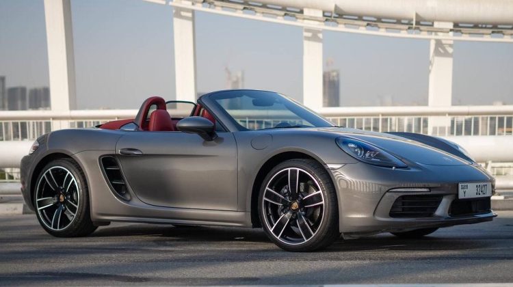 Porsche 718 Boxster S for rent Car Black