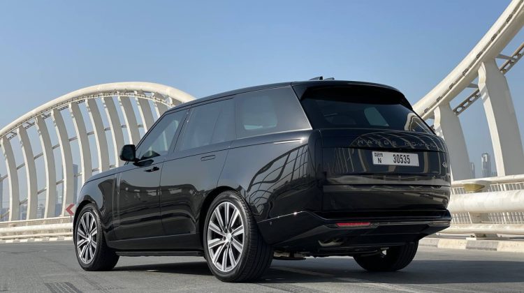 Прокат автомобилей Range Rover в Дубае — Прокат автомобилей Sky Luxse LLC