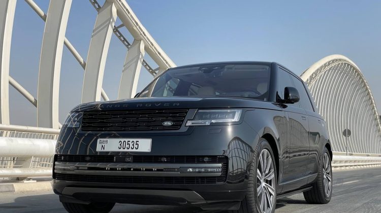 租赁机器 路虎 Range Rover Vogue 迪拜