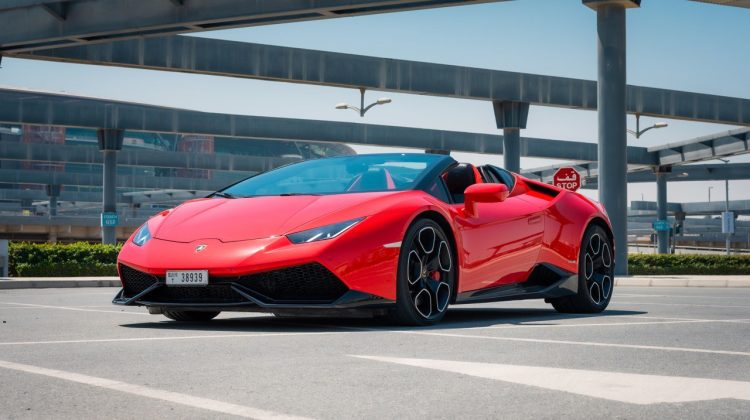 Roter Lamborghini Huracan