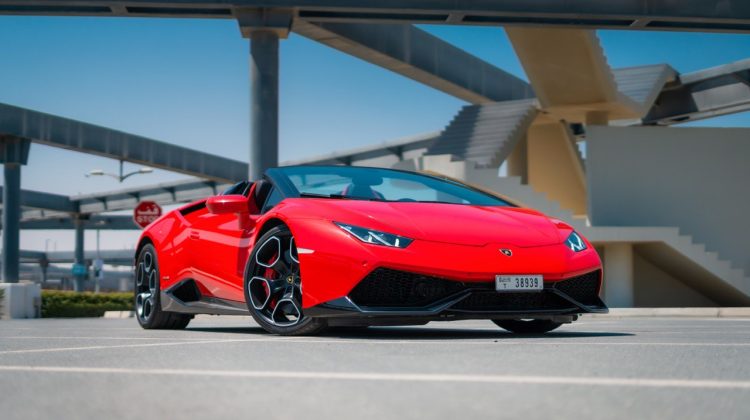 Roter Lamborghini Huracan