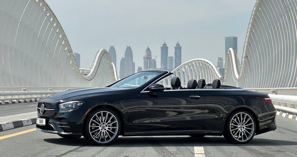 Mercedes E-Klasse Cabriolet-Autovermietung in Dubai