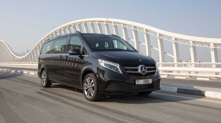 Rental Mercedes V25001 Black VAN