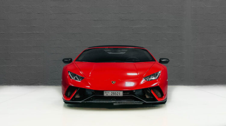 Lamborghini Huracan car rental in Dubai